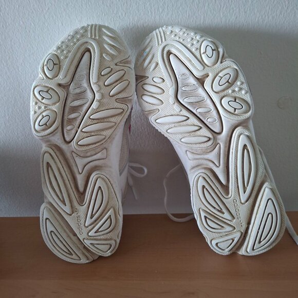 Adidas Originals Ozweego Sneakers - White Rose Tone - Women's Size 7 - Picture 2 of 7